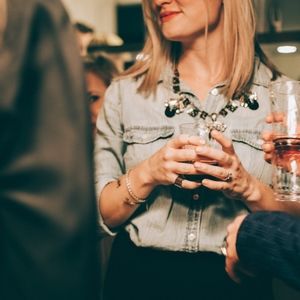 Meet your Posher, Leslie